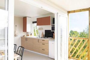 Campings Camping 4 etoiles - Piscine - eec0hi : photos des chambres