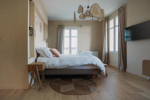 B&B / Chambres d'hotes Chateau de Neyran chambre d'hotes & Spa : Suite Deluxe