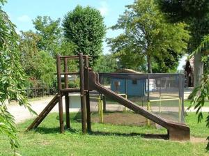 Campings Camping 3 etoiles - efaicg : photos des chambres