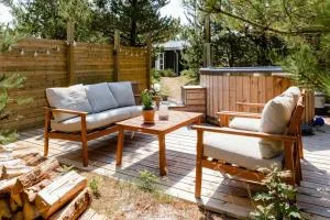 A Traditional Holiday Home Surrounded By Nature - Lønne Hede