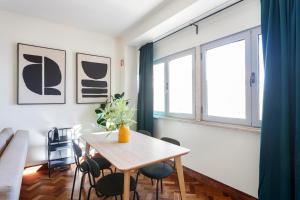 Green Wine Affair by Mishas Place 6B