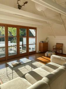 Idyllic Thatched Cottage Near Udsholt Strand