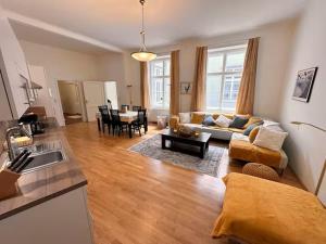 Großräumige Altbauwohnung nahe Zentrum - Hotel 3 stelle a Vienna