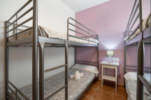 Esperanza free parking by Staycare