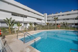 Paraíso Candor free parking by Staycare