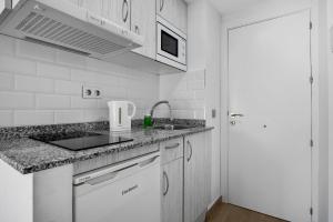 Carihuela Palace 417 By IVI Real Estate