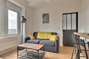 T2 Sochaux Le Lionceau facing Stellantis - 欧丹库尔