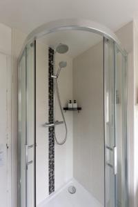 Appartements Bel appartement pour 8 personnes a 15 minutes CDG : photos des chambres