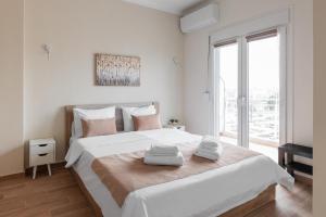 F & B Collection - Metro Urban Stays