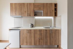 F & B Collection - Metro Urban Stays