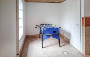 Gorgeous Home In Köpingsvik With Sauna