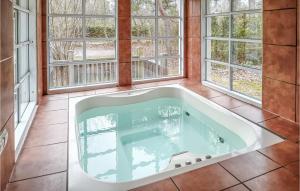 Gorgeous Home In Köpingsvik With Sauna