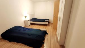 3 bedroom house with 2 bathrooms in Dusseldorf - Haus mit 3 Schlafzimmer 2 Badezimmer in Düsseldorf