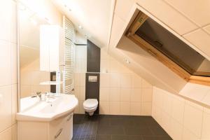 3 bedroom house with 2 bathrooms in Dusseldorf - Haus mit 3 Schlafzimmer 2 Badezimmer in Düsseldorf