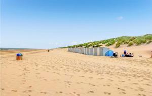 1 Bedroom Lovely Apartment In Bredene