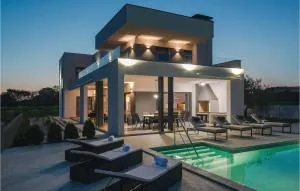 Villa Unique - Škatari