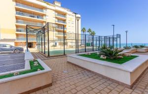 2 Bedroom Cozy Apartment In San Javier