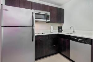 One-Bedroom Queen Suite with Sofa Bed room in Residence Inn Tampa Sabal Park/Brandon