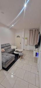 Appartements Cozy apartment Villepinte : photos des chambres