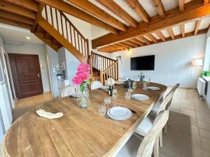 Appartements S Bayleved-Air duplex vue chateau, Balneo et sauna : photos des chambres