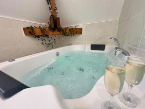 Appartements S Bayleved-Air duplex vue chateau, Balneo et sauna : photos des chambres
