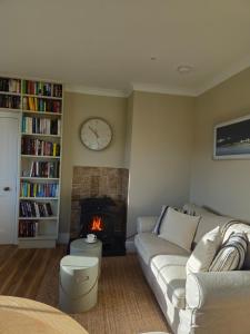 Three bedroom cosy quiet luxury in the Burren Wild Atlantic Way