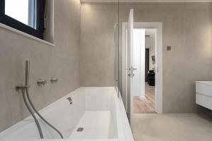 Villa Aria a peaceful retreat with a playground