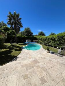 Maisons de vacances Confortable Villa with pool 4BR 6-8 people : photos des chambres