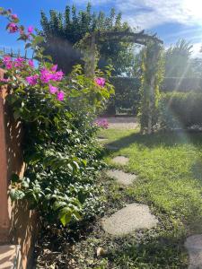 Maisons de vacances Confortable Villa with pool 4BR 6-8 people : photos des chambres