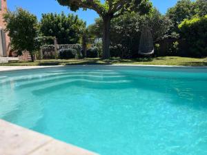 Maisons de vacances Confortable Villa with pool 4BR 6-8 people : photos des chambres