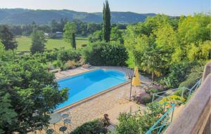Maisons de vacances Nice Home In Marnac With Wifi : photos des chambres
