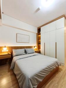 Sky House BSD 3 BR Apartment Next to AEON Mall BSD With City View