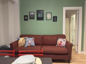 Stunning 2BR 2Bath near Metro - YM 1