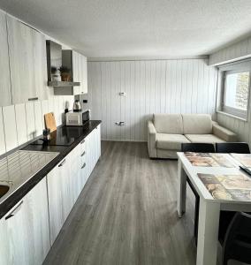 Casa delle graffette by Casa e Lode