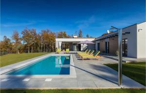 Villa Lara Baksi