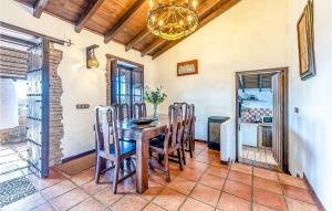 2 Bedroom Nice Home In Mijas