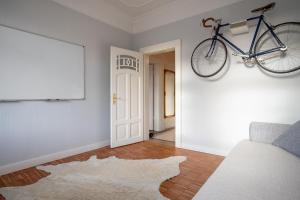 CLS Moderne Villa Bad Schwartau mit Garten für bis zu 6 Personen, 2 E-Ladesäulen, 3 Parkplätze, Loggia, Big GREEN EGG, Massagesessel, Kaffeevollautomat, großes Haus zwischen Lübeck und Ostsee, ideale A1 Anbindung nach Hamburg, Lübeck, Timmendor