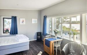 Amazing Home In Lammhult With Wifi