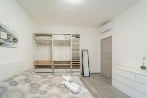 GuestHost - San Giacomo District Modern Apartment