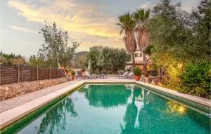 Beautiful Home In Alaró - Alaró