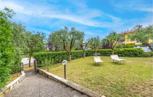 Lovely Home In Desenzano Del Garda