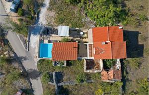 4 Bedroom Stunning Home In Skradin