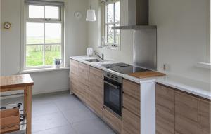 Lovely Home In Wijdenes With Wifi