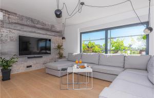 Gorgeous Home In Sibenik