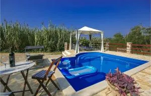 House Ester - Buroli