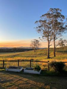 Loretta- a rustic country cottage