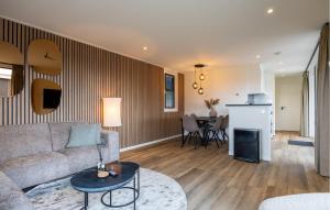 2 Bedroom Gorgeous Home In Voorthuizen