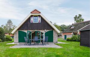 Amazing Home In Ijhorst With Wifi