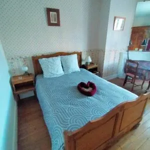 10 Boules B&B - La Chapelle-dʼAngillon