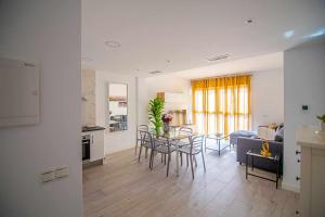 New Apartamento centro de Torremolinos con Parking